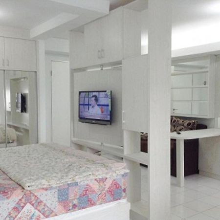 Apartment Gading Nias Residence Jakarta Buitenkant foto