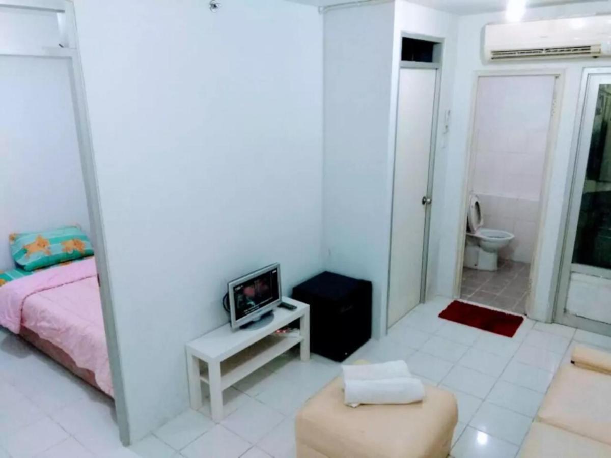 Apartment Gading Nias Residence Jakarta Buitenkant foto